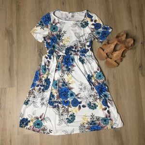 Honey and Lace/Piphany NWT Medium Windsor Dress